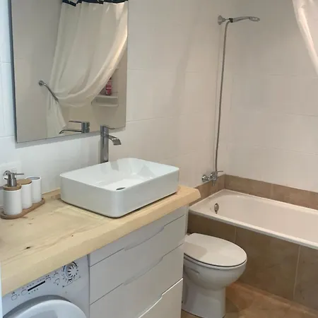 Sunflower Apartament *